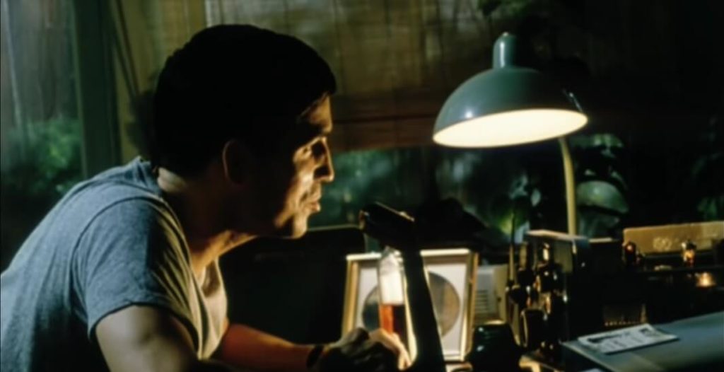 zamanda yolculuk filmleri neler? frequency filmi